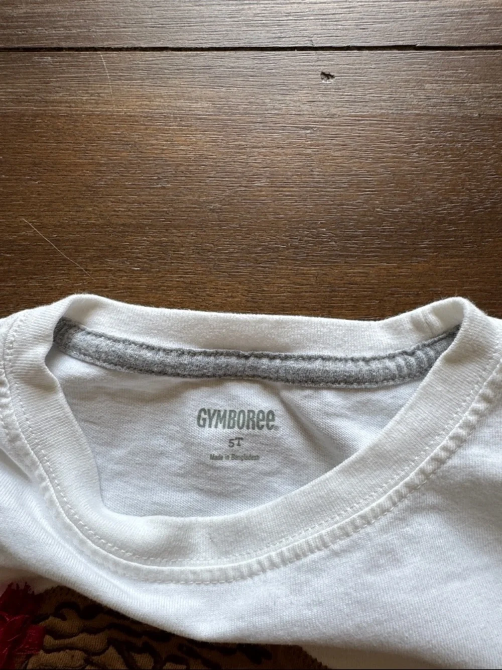 Four Gymboree cotton long sleeves tees S (5) Buffalo Bear Cat Basketball